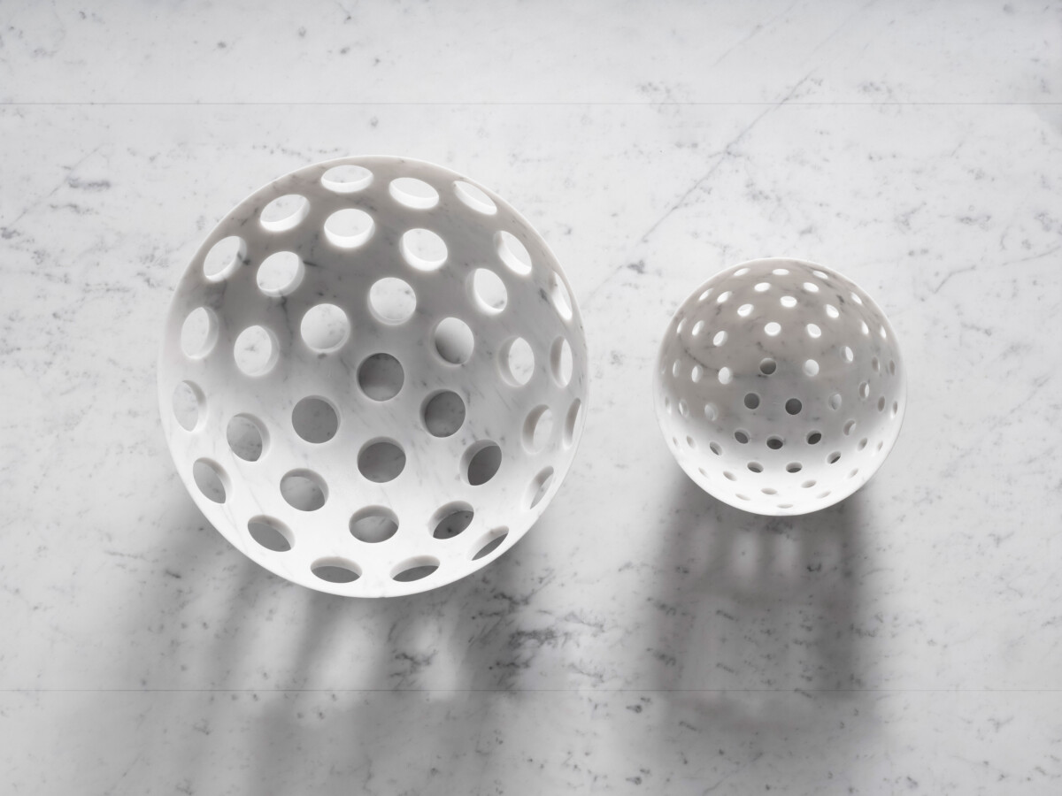 02 Luce Di Carrara Perforations